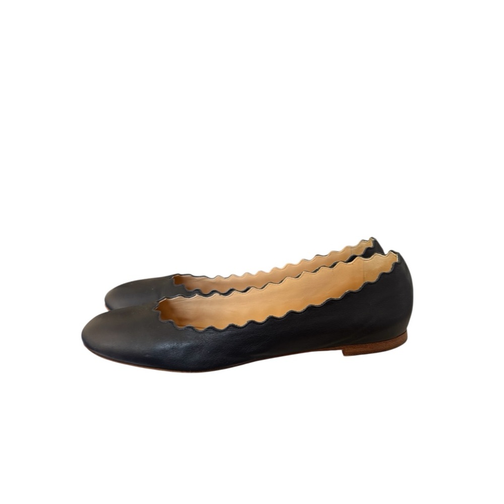 Chloé Scalloped Navy Blue Leather Ballet Flats